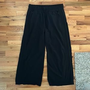 Athleta - avenue wide crop pants